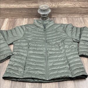 32 Degrees Women's Sage Green Quilted Puffer Jacket